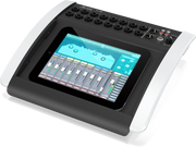 Behringer x18 16-Channel USB Audio Interface for iOS